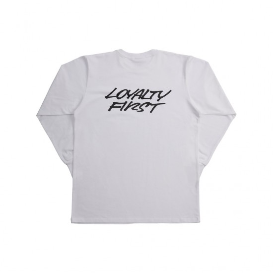 WHIITE LOYALTY FIRST LONGSLEEVE